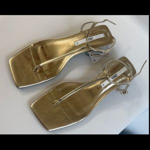 Zara sandal